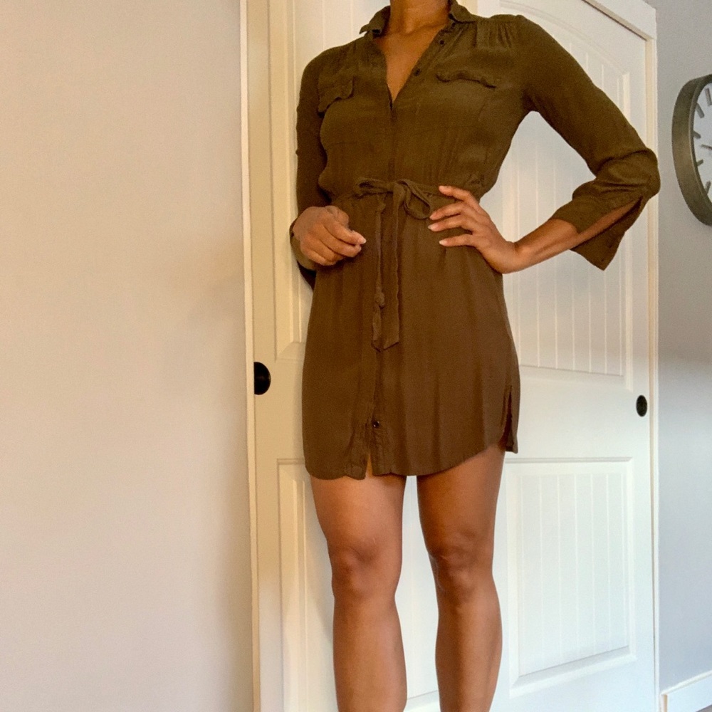 Designer dresses - Picture 2 of 8